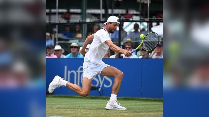 Borna Coric apologizes to Vienna Director for thrashing his racket